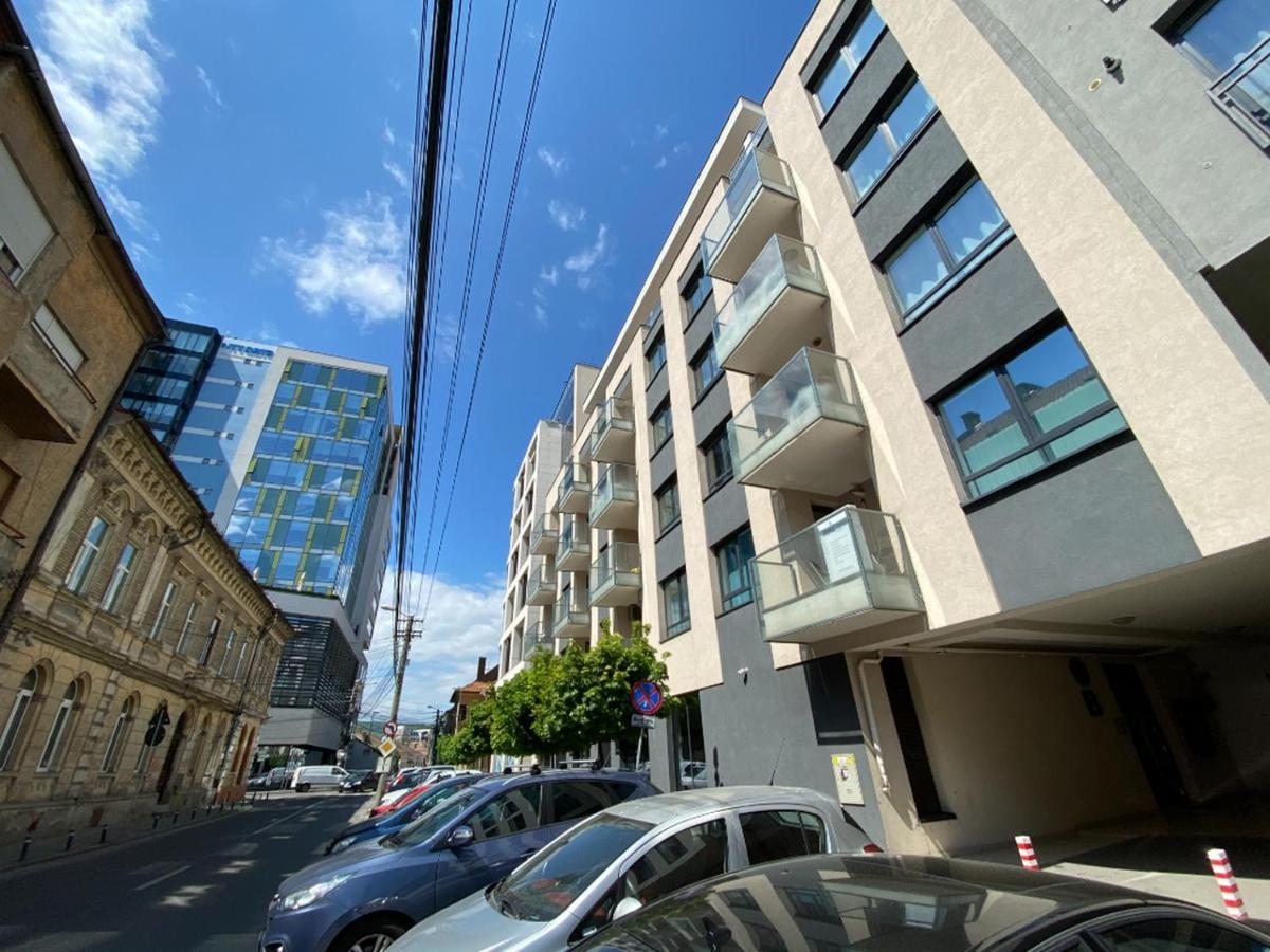 Ultracentral Luxury Apartment Cluj-Napoca Exterior photo